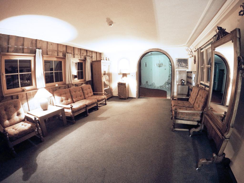 Hotel Sonnhof-Grobming Buitenkant foto